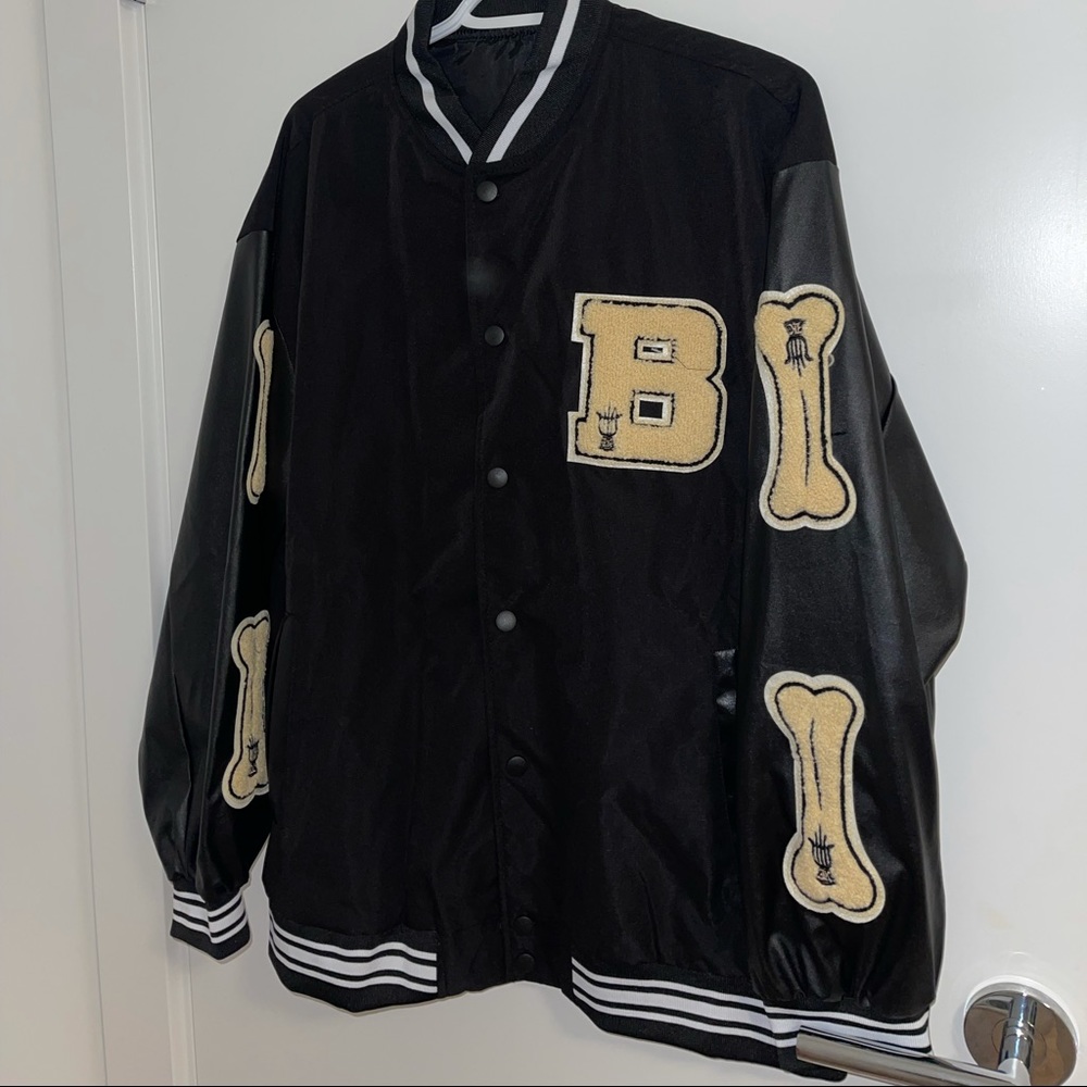 Varsity jacket - Picture 2 of 4